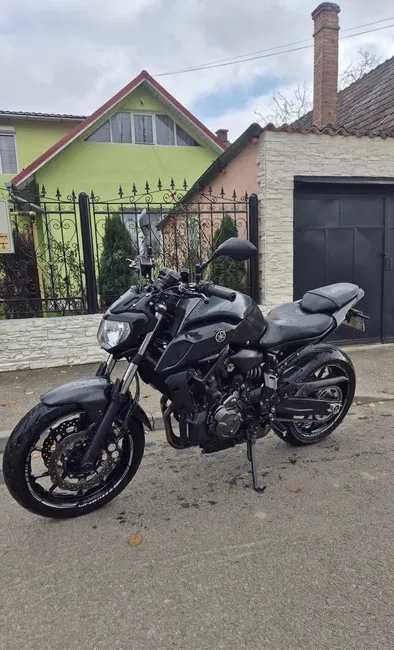 Yamaha mt 07 2018