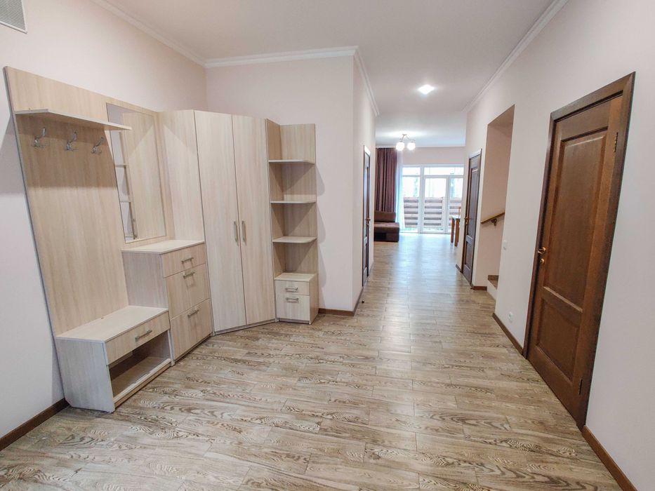 Оренда котеджу 160 м2 у с. Мощун (є підключення для генератора)