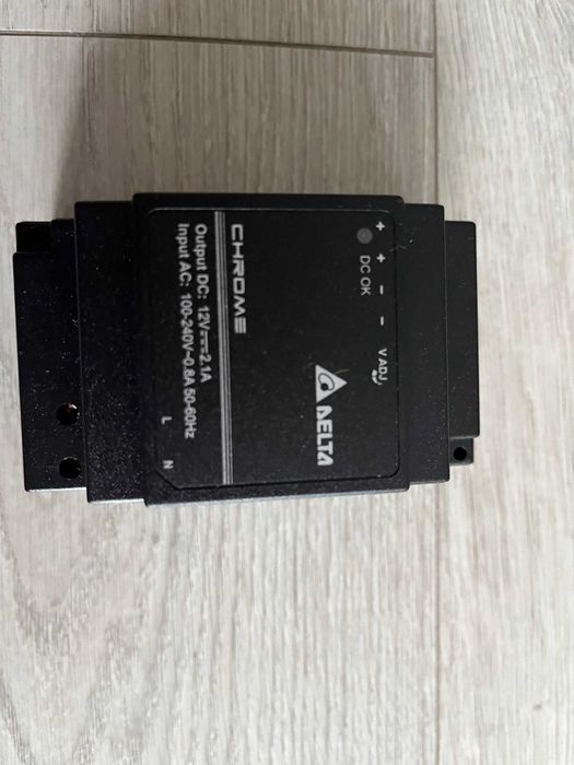 Zasilacz na szynę DIN Delta CHROME DRC 12V  2.1A