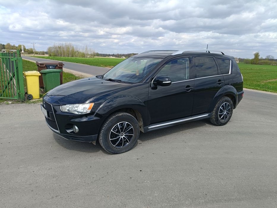 Mitsubishi Outlander 2.0 diesel manual klima 7 osobowy