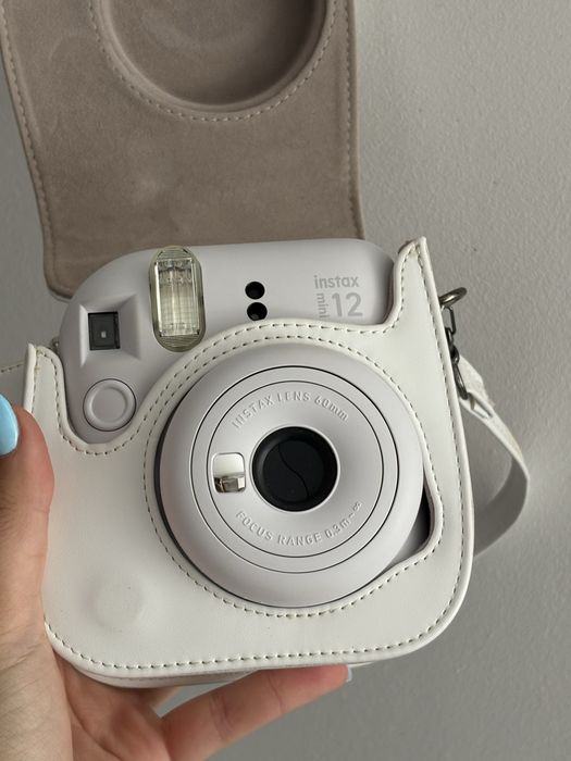 Polaroid 12 com capa protetora