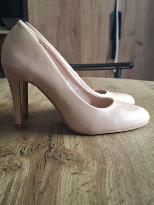NOWE !!! Nie używane buty szpilki. Rozmiar 36!!!