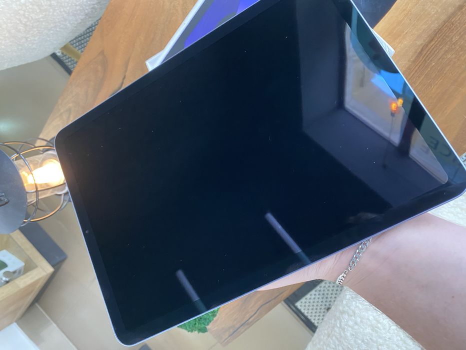 Планшет Apple iPad Air Wi-Fi 256GB Purple (MME63) 2022