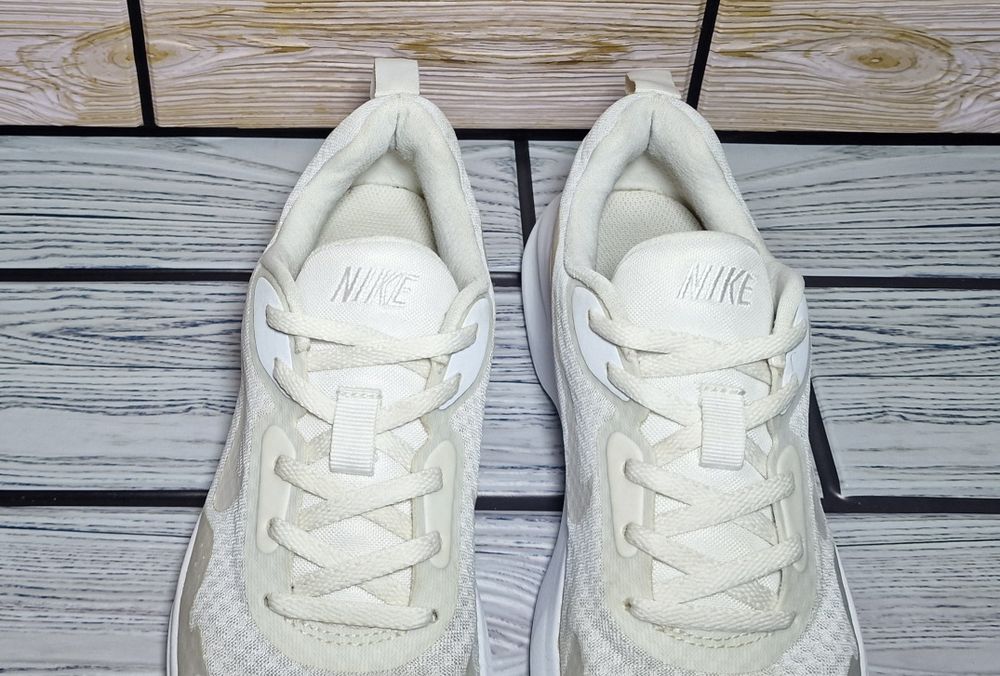 Літні кросівки Nike (р.37.5) 23.5см.
