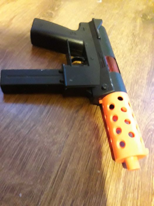 pistolet zabawkowy
