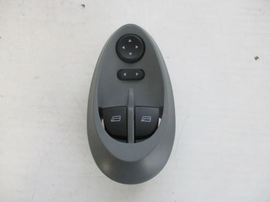Comando Botoes Botao Interruptor Vidros Iveco Daily 2000 A 2006 (Novo)