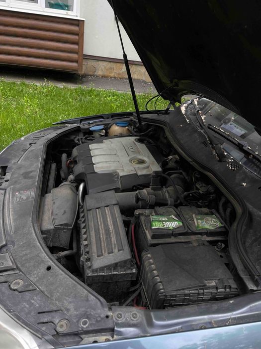 Продам отличное Авто фольцваген Пассат Универсал!