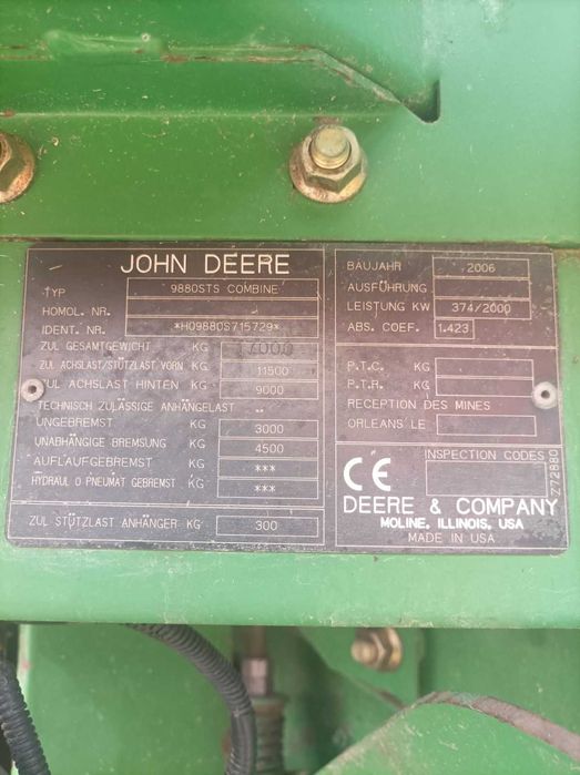 Комбайн зернозбиральний John Deere-9880STS