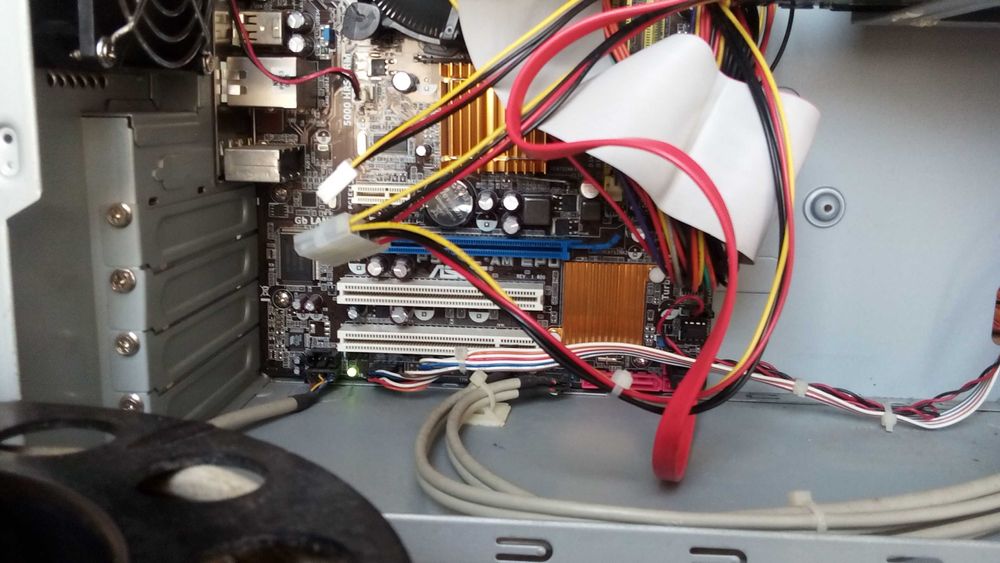 torre asus intel inside dual core powered by