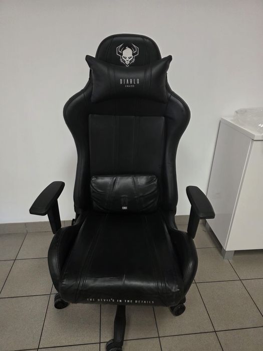 Fotel gamingowy Diablo