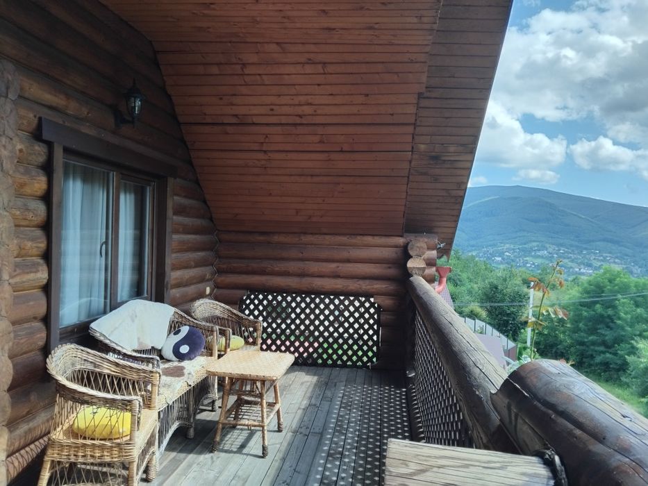 Ціну знижено! Продаю чудовий будинок садибу у Карпатах Сусково