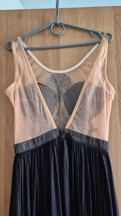 Sukienka wieczorowa / balowa w rozmiarze S-M