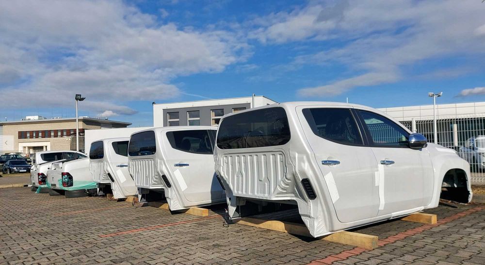 Разборка Mitsubishi L200 ECLIPSE CROSS Бампер Фара Фонарь ШРОТ