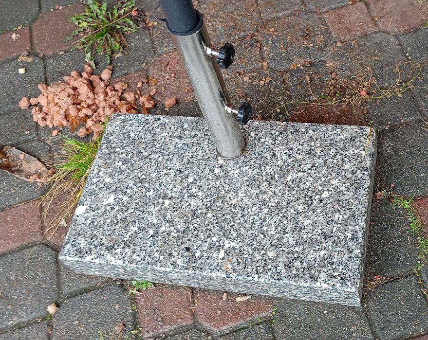 Podstawy do parasola ogrodowego