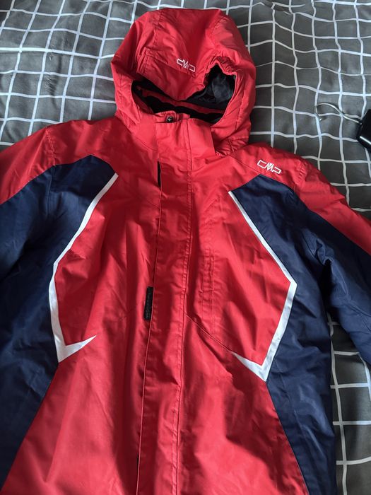 Продам гірнолижний костюм 164 зріст,використан один сізон  в і деалі