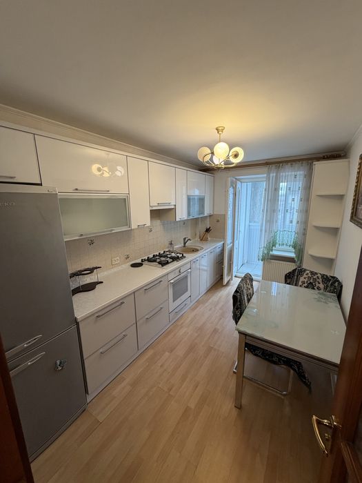 Оренда недалеко від центру