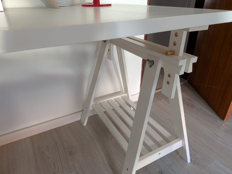 Secretária IKEA 150x75