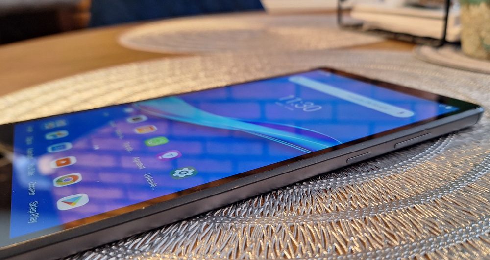 Tablet LENOVO Tab M8 TB-8505F 8" 2/32 GB Wi-Fi