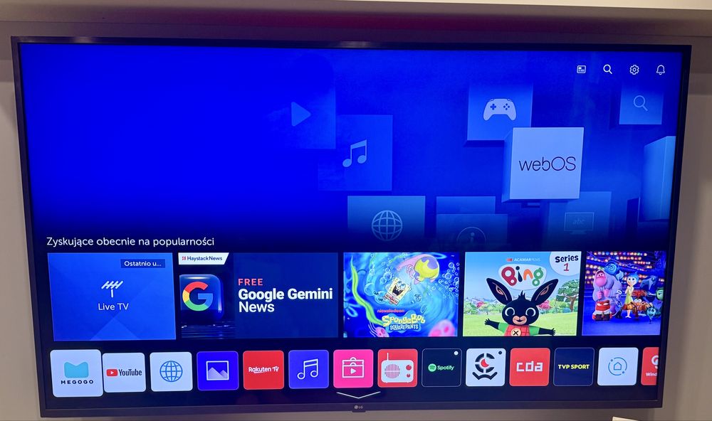 LG 65 cali 65UM7450PLA AirPlay 2/Smart TV/Netflix/Youtube