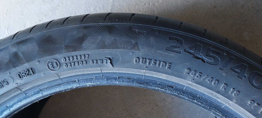Opony Continental  245/40/18