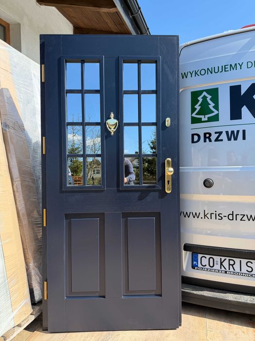 Drzwi zewnętrzne drewniane Angielskie niebieskie granatowe C.Polska