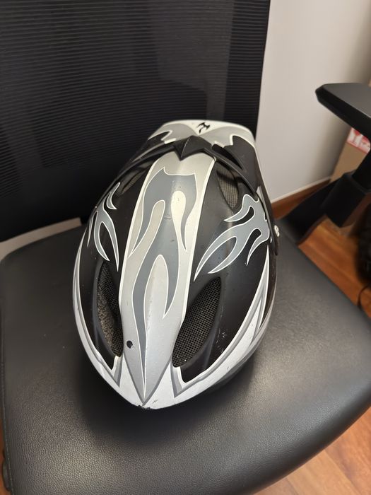 Capacete bicicleta/cross berg