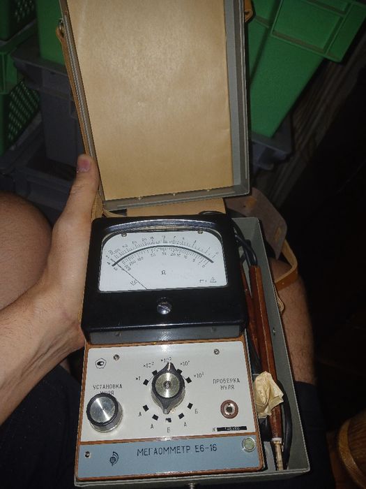 Мегаомметр Е6-16