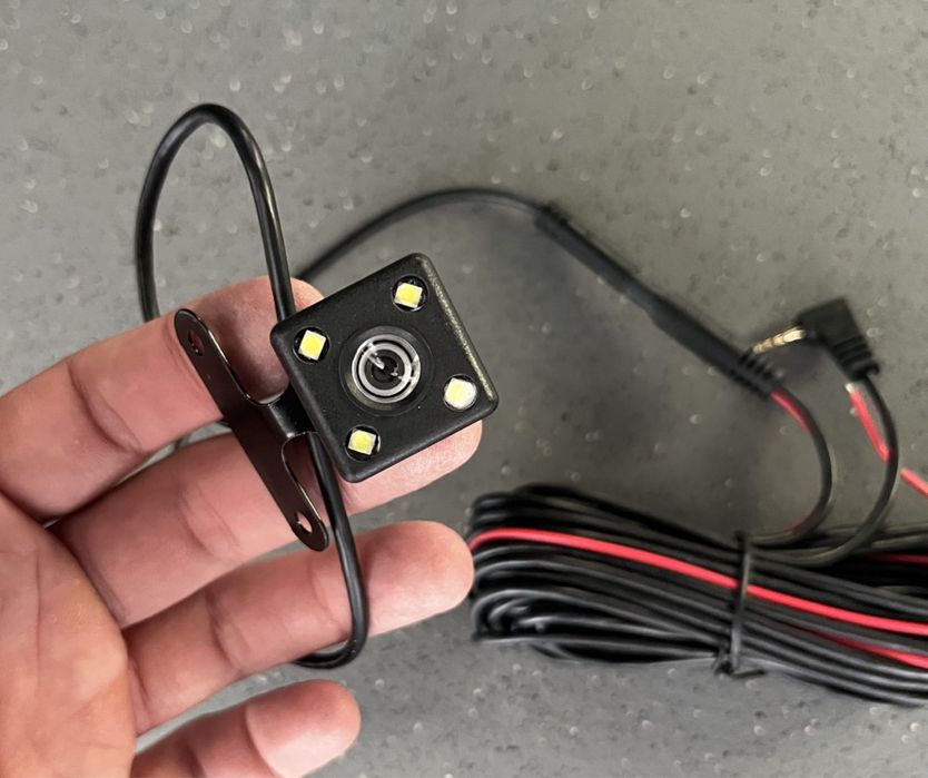 Камера заднього виду з LED підсвічуванням