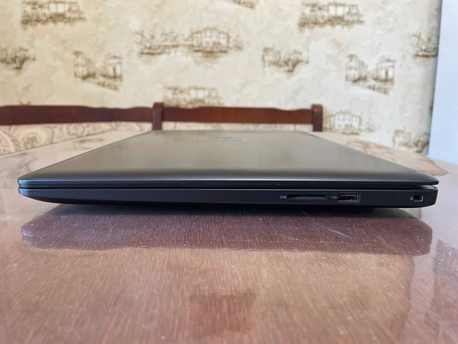 Ноутбук 17" FHD Dell G3 3779 (i7-8850H/16Gb/SSD 128+HDD 1Tb/GTX1060 6Gb)