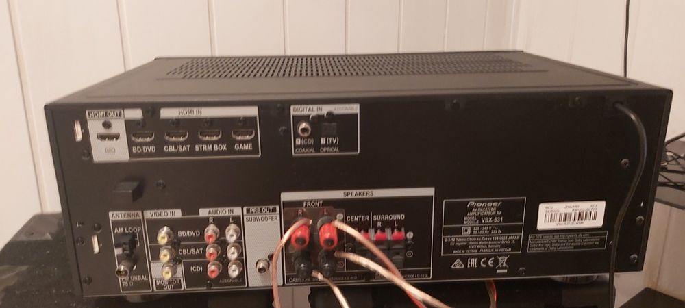 Amplituner pioneer