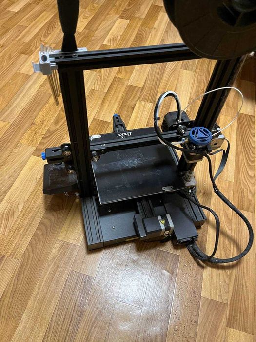 3д принтер Creality Ender-3 V2