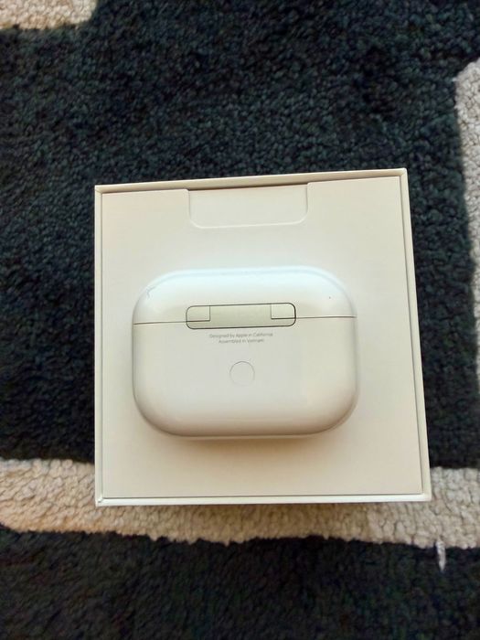 Apple AirPods Pro + capa Elago
