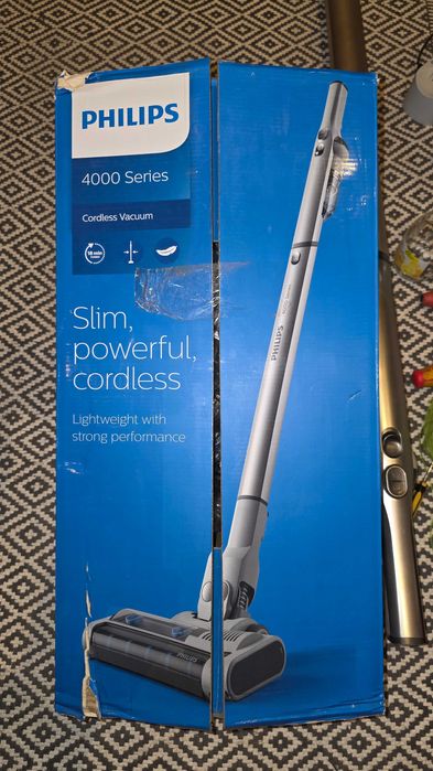 Aspirador vertical Philips série 4000