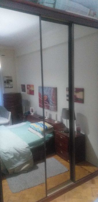 Vendo roupeiro 3 portas