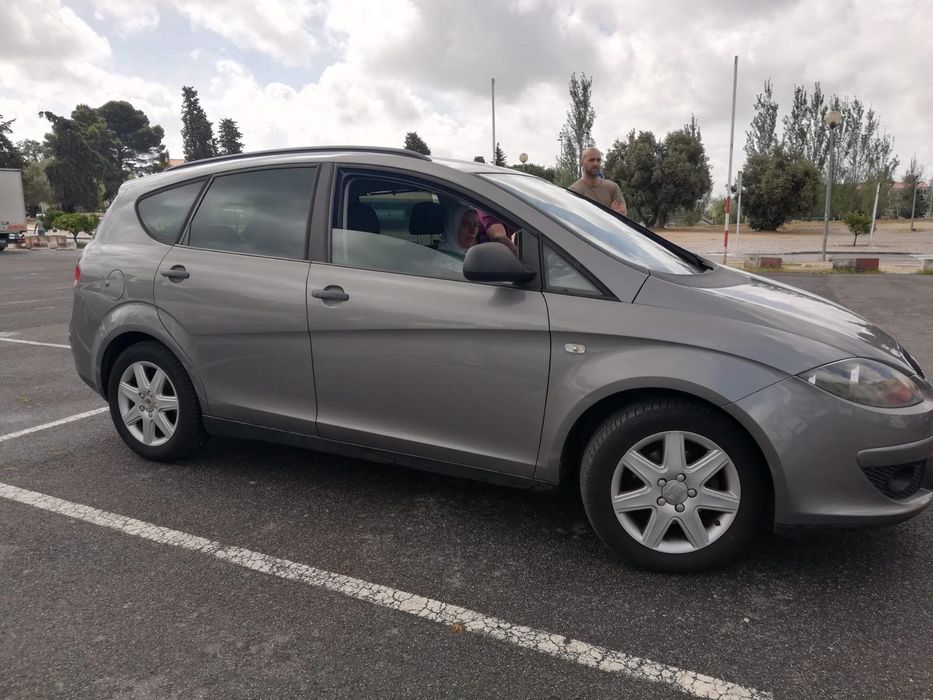Seat Altea xl 2008 (Como novo) — photo 3