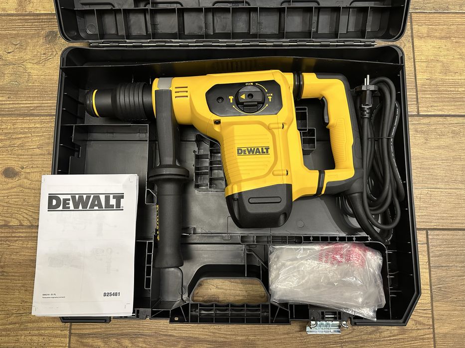 Młotowiertarka, młot SDS-Max DeWalt D25481 z 2025r. | walizka transportowa