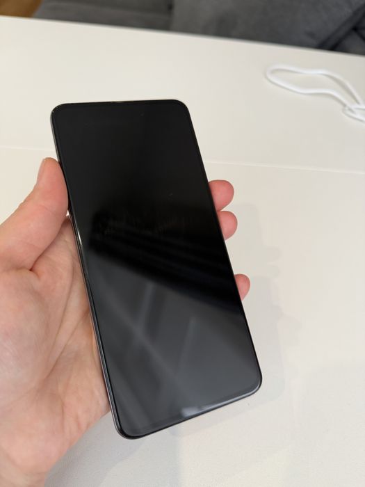 Продам Poco F2 Pro 128GB