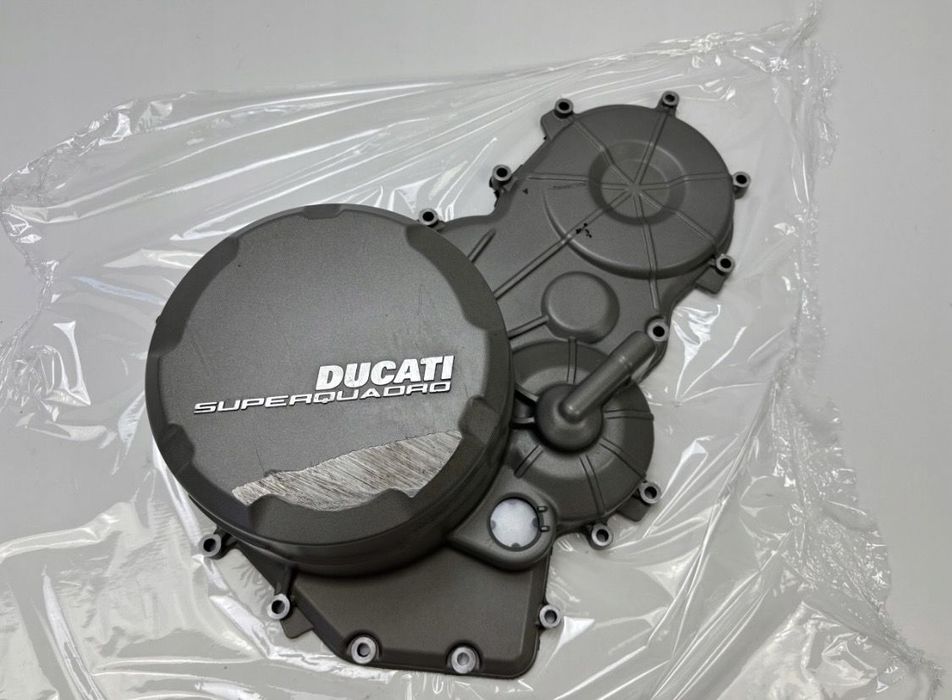 Dekiel pokrywa silnika Ducati Panigale 899 Oryginał
