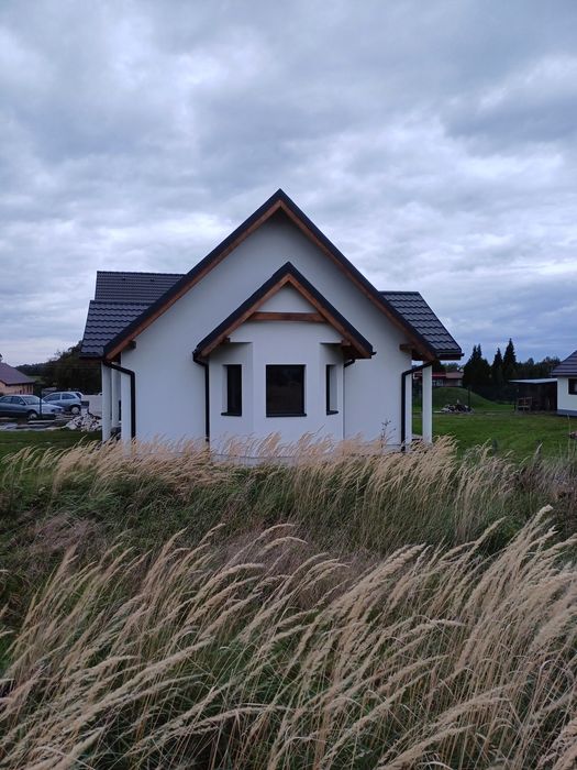 Sprzedam dom wraz z domkiem