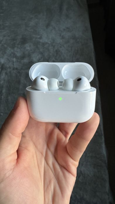 Apple AirPods Pro 3 (como novos)