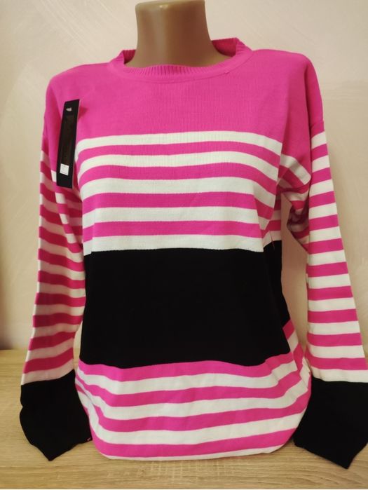 Кофточка жіноча розмір 42-46