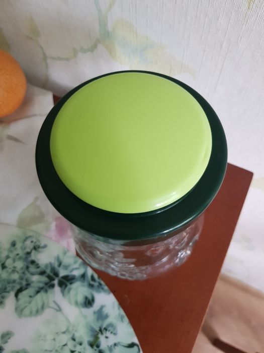 Продам скляну банку для сипучих