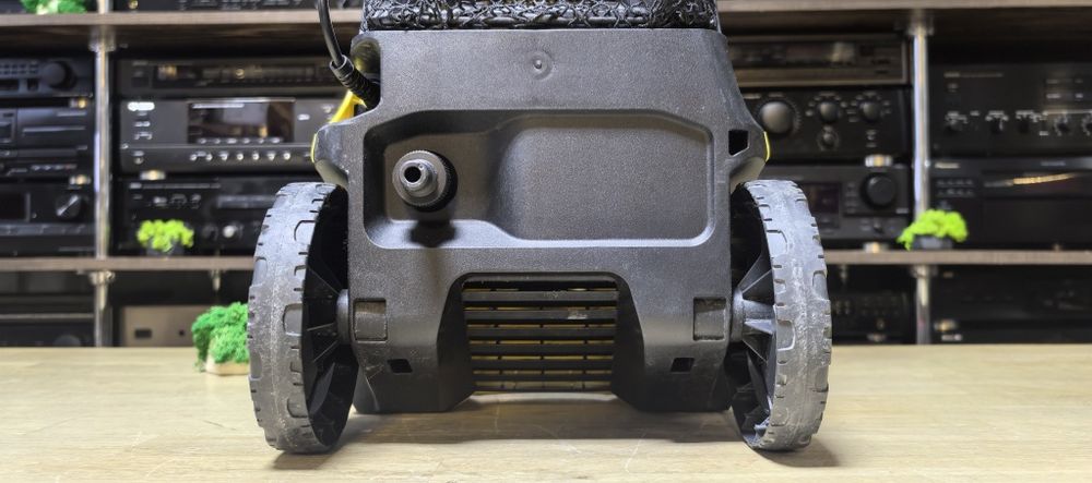 Мийка високого тиску Karcher KHD 4