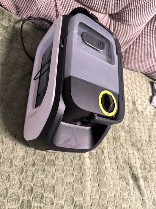 Пилосос миючий з контейнером Karcher SE 3