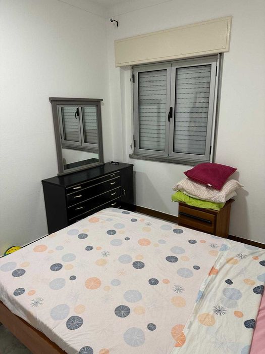 quarto em samora correia