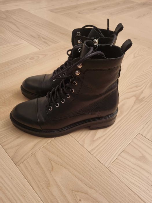 Botki skórzane Pavement Charley r. 38