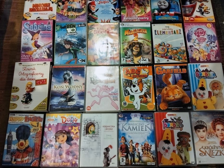 70 płyt DVD z bajkami.