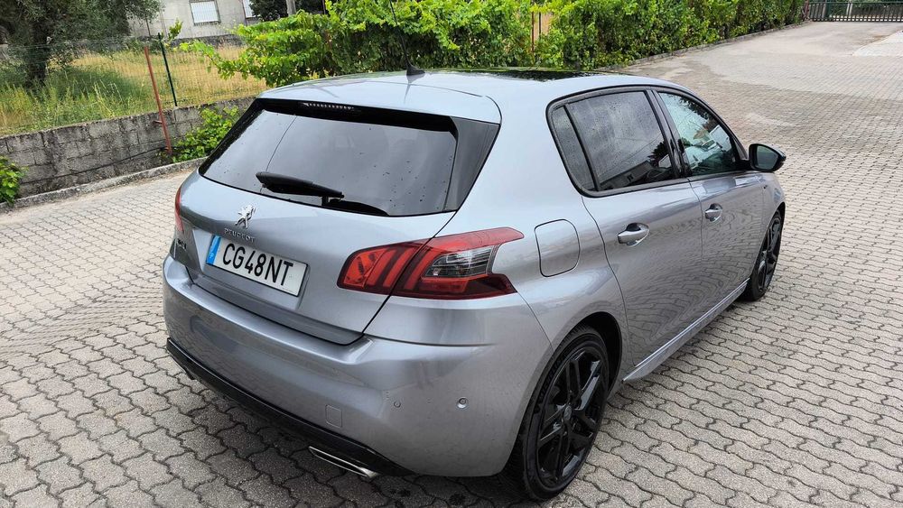 Peugeot 308 — fotografia 3