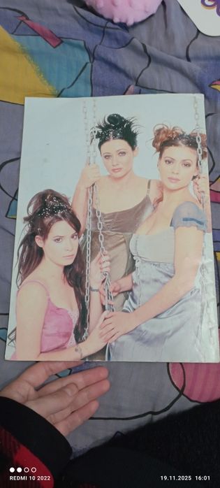 Продам лотом,для колекціонерів серіалу "Всі жінки відьми"