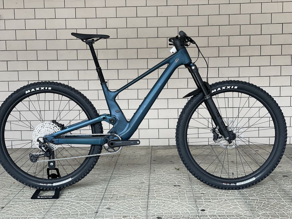 Bicicleta Enduro / Trail Scott Genius 930